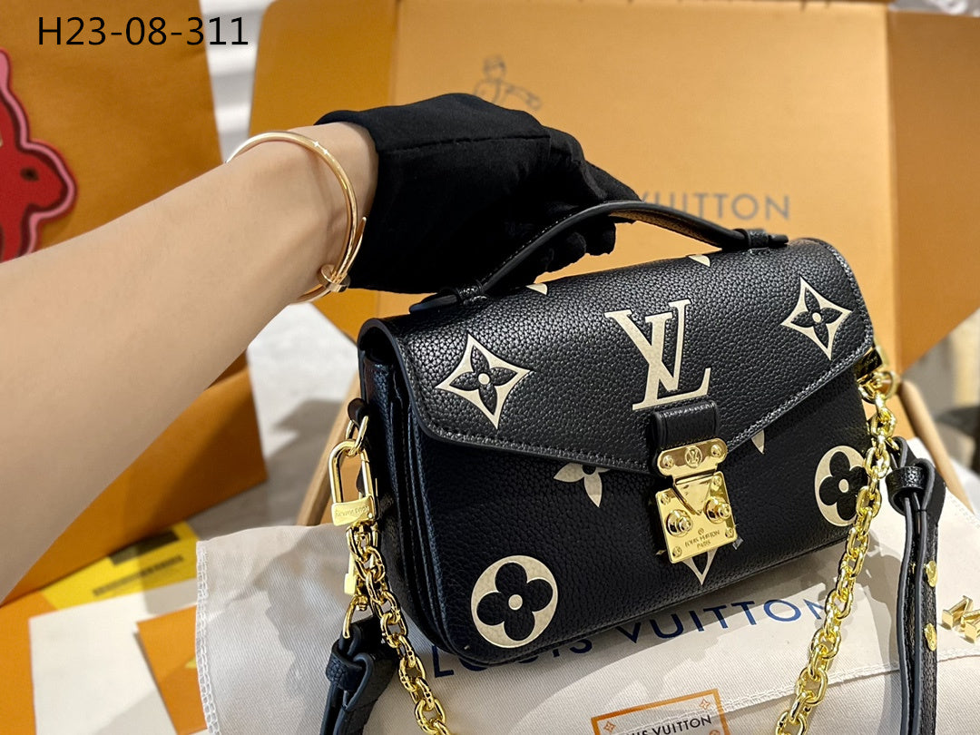 Louis Vuitton Pochette M Tis East West Bag Black Beige 21Cm M46596