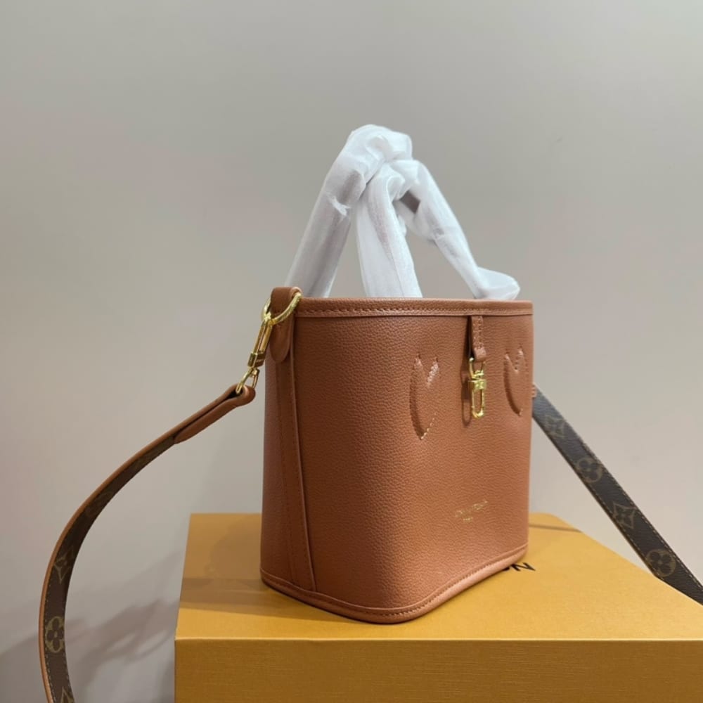 Louis Vuitton Neverfull Bandoulière Inside Out BB Monogram Brown 26Cm