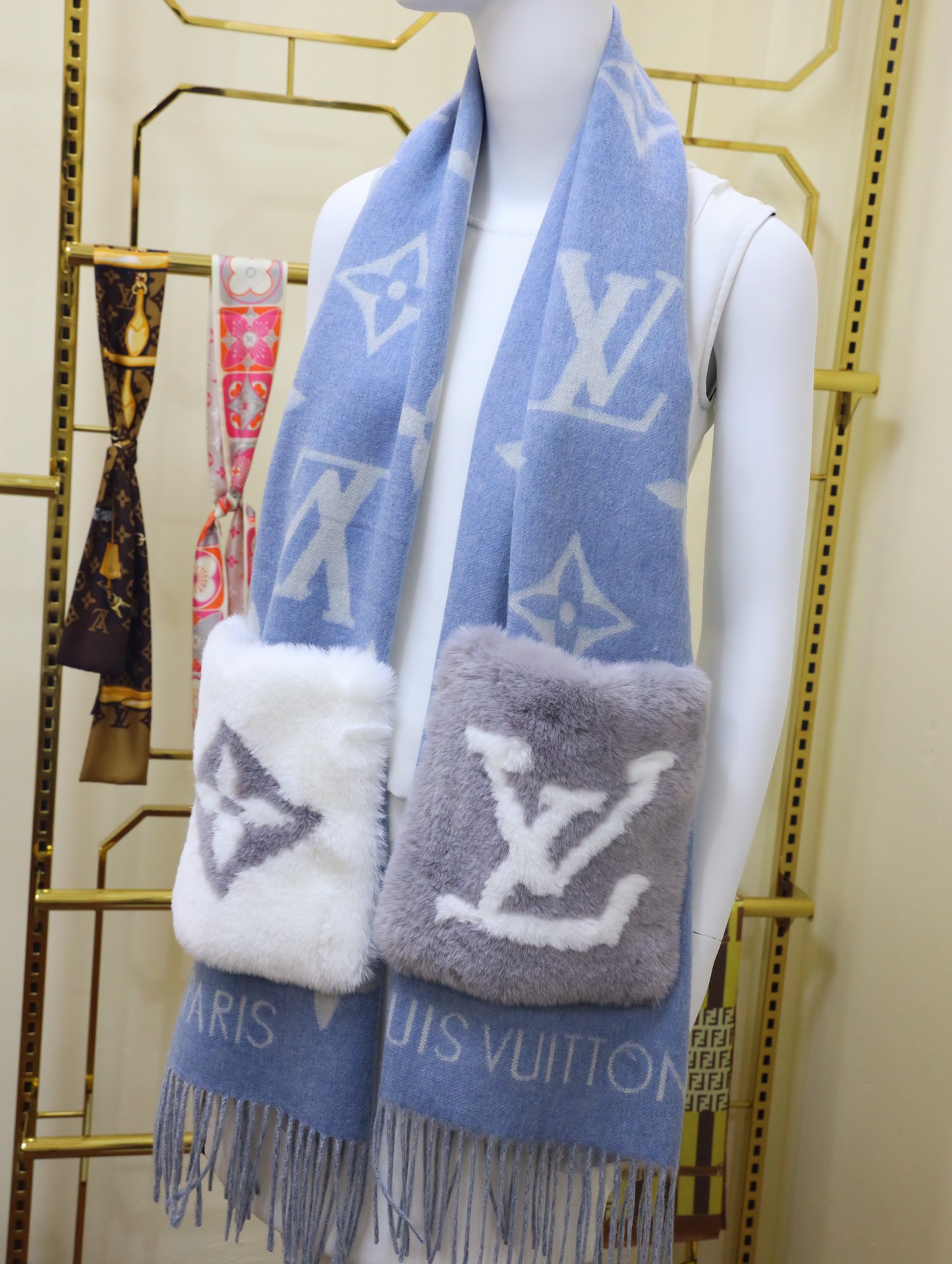 LV-Cold Reykjavik -M76342