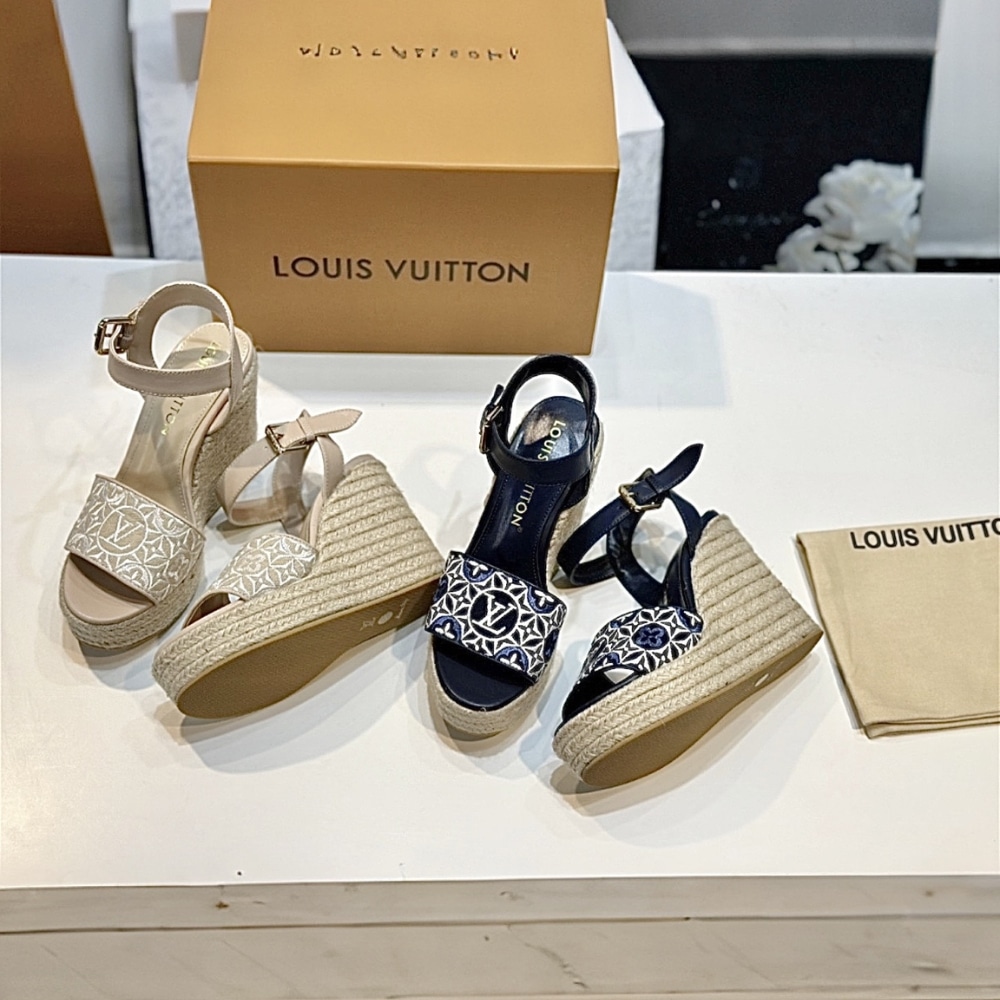 Louis Vuitton Helios Wedge Espadrille Beige 1Ahll6