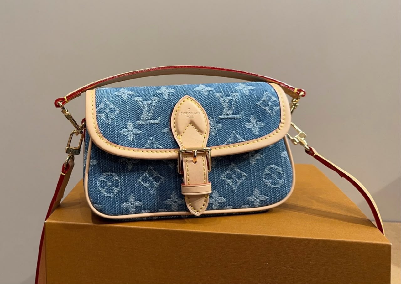 Louis Vuitton Diane Nano Bag Blue Denim 19cm M27700