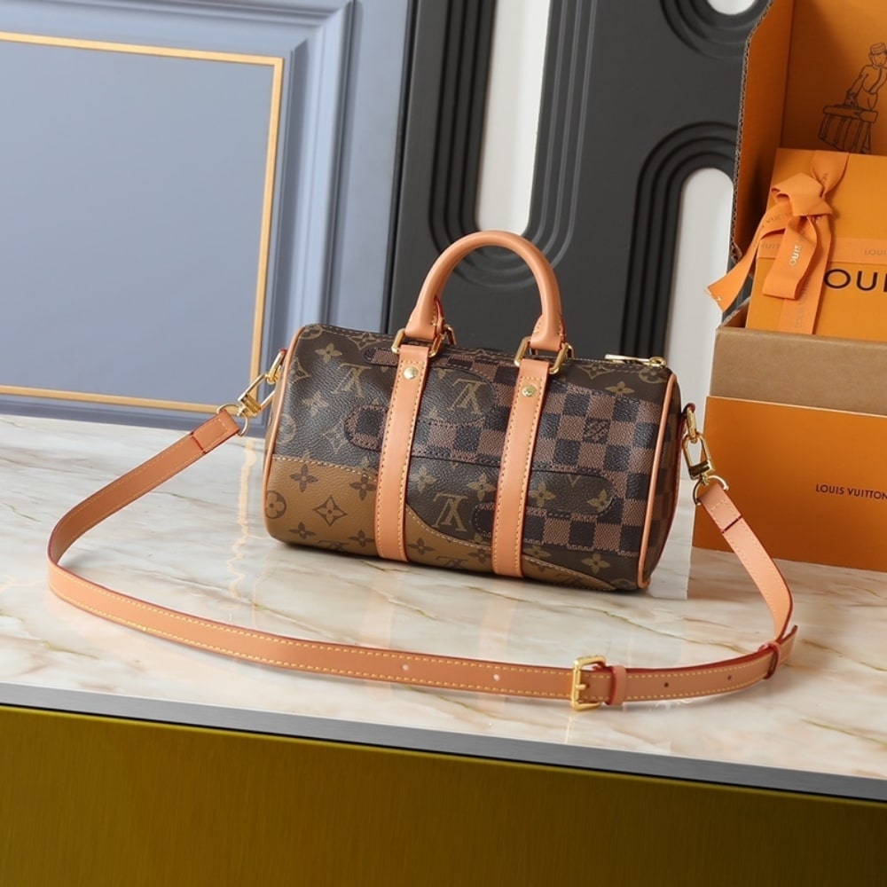 Louis Vuitton Keepall Bandoulière 25 Brown 25Cm M15428