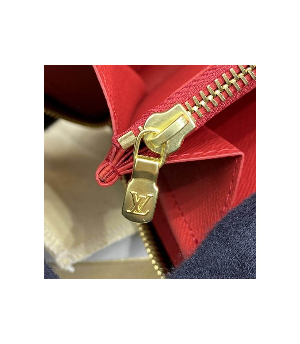 Louis Vuitton Monogram Zippy Wallet Red