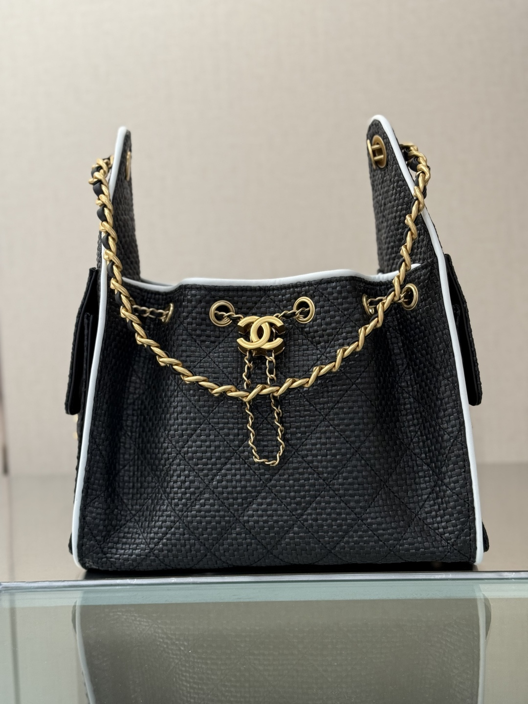 Cruise 2026 Black Raffia & Calfskin Drawstring Bucket Bag with White Trim & Gold-Tone Hardware & Chain Strap