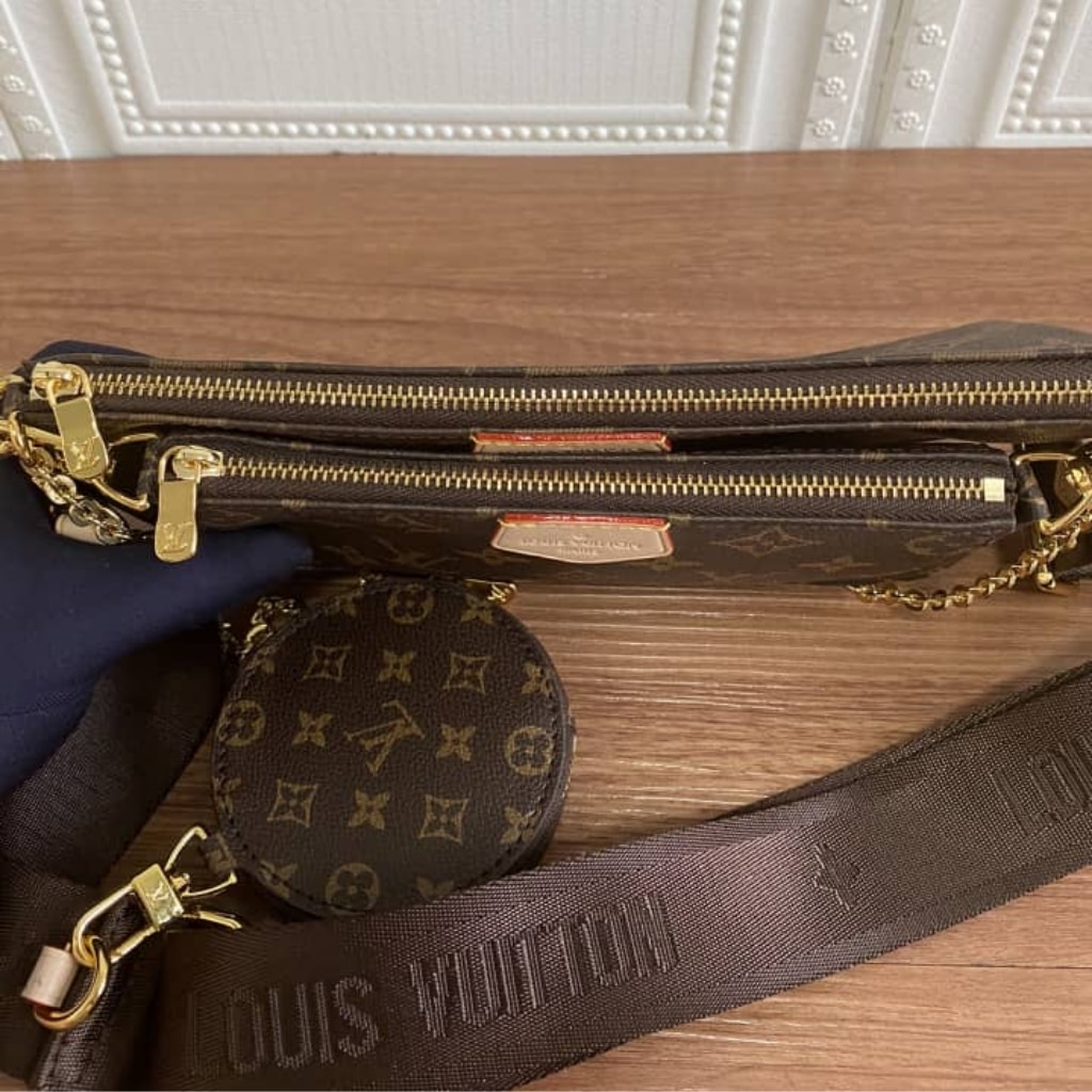 Louis Vuitton Multi Pochette Accessoires Monogram Canvas Brown 24Cm