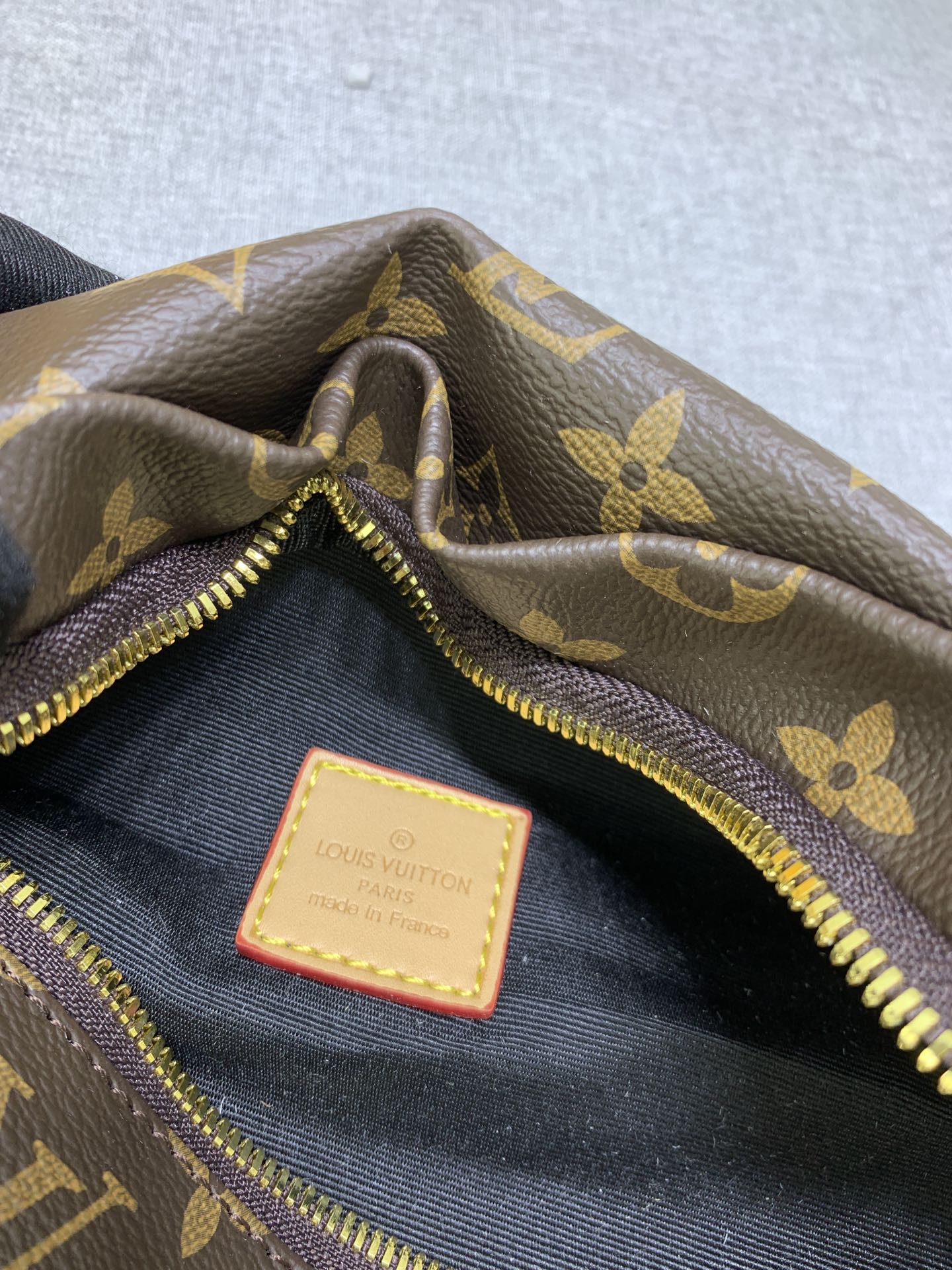 Louis Vuitton Monogram Bumbag Brown 37Cm