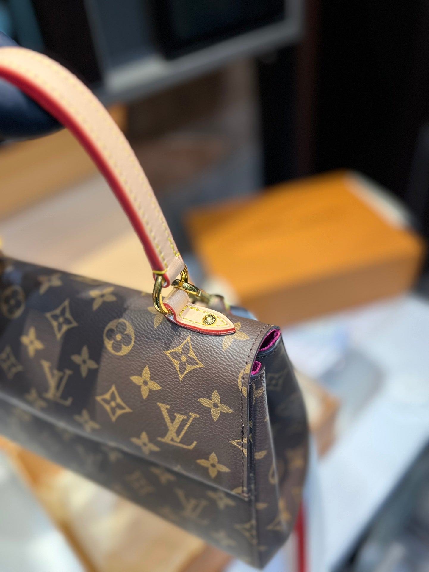 Louis Vuitton Cluny Brown Beige And Red Strap 25Cm