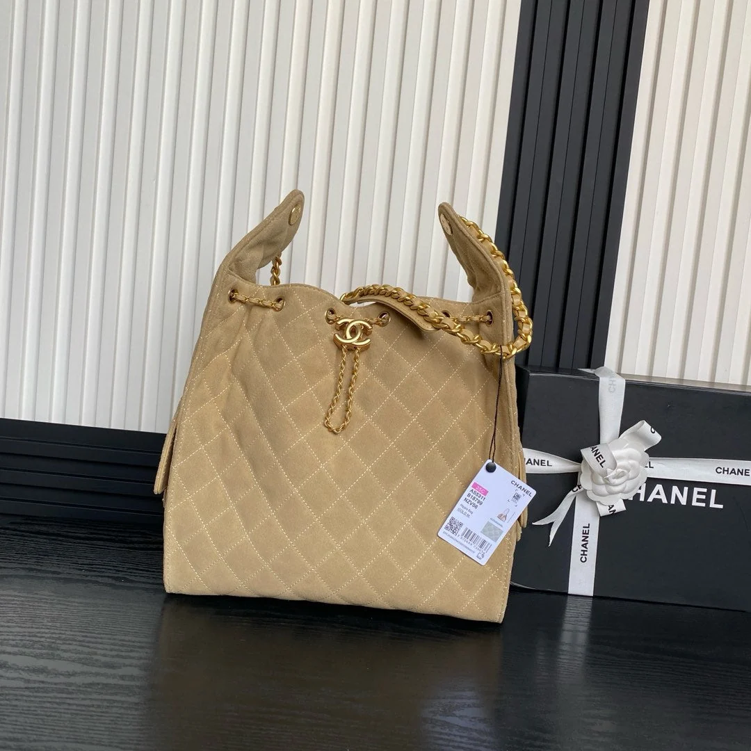 CC 25C Hobo Bag 40cm Beige Suede