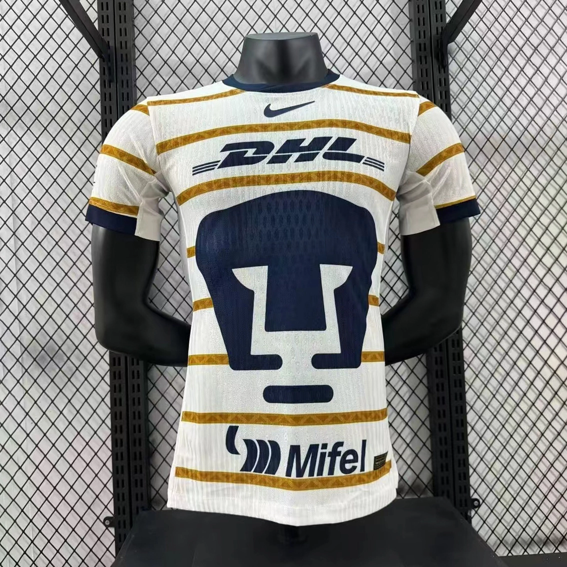 PLAYER 2024-25 Pumas U.N.A.M. Home Football jersey