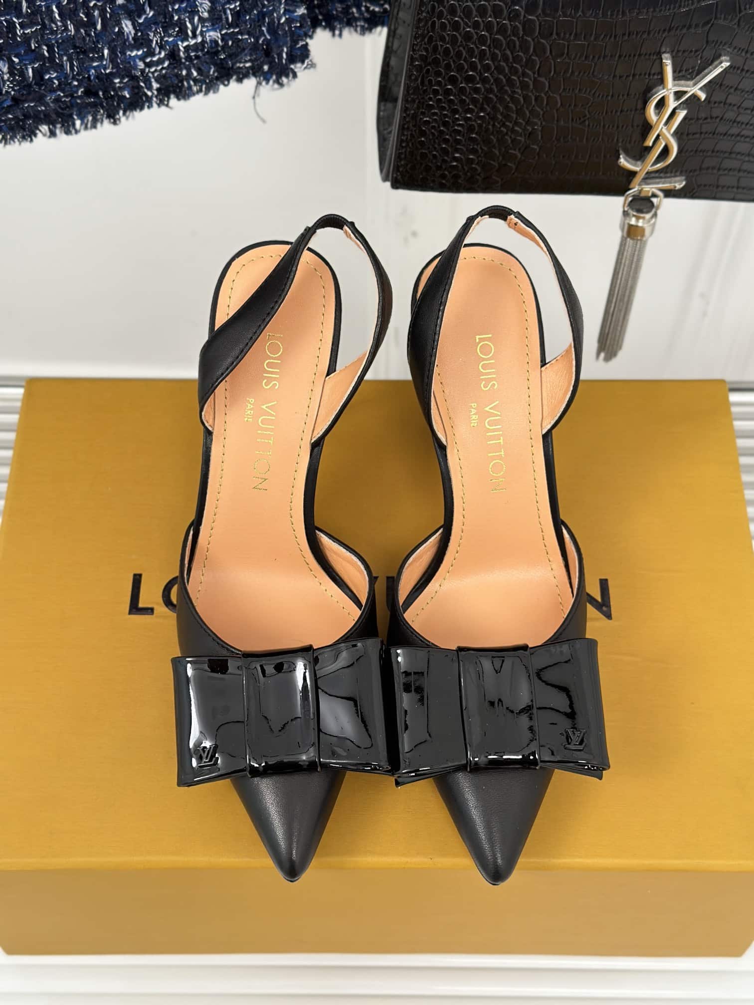 Louis Vuitton Blossom Slingback Pump Black 1Acaps