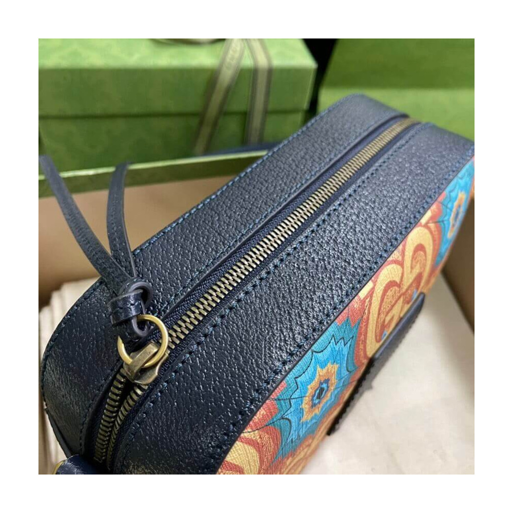Gucci 100 Messenger Bag