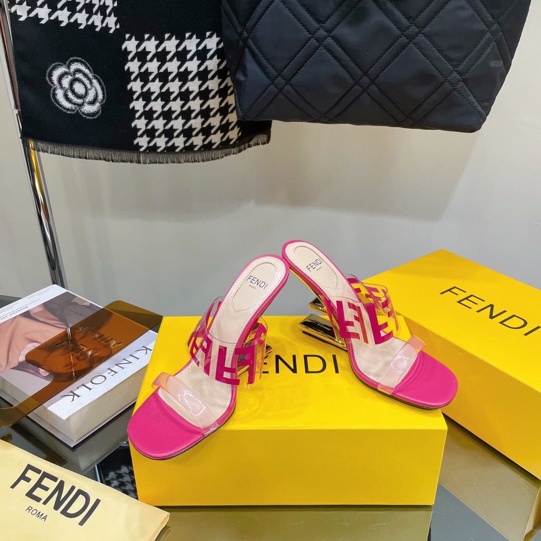 Fendi First Ff Transparent Plastic Handle Pink