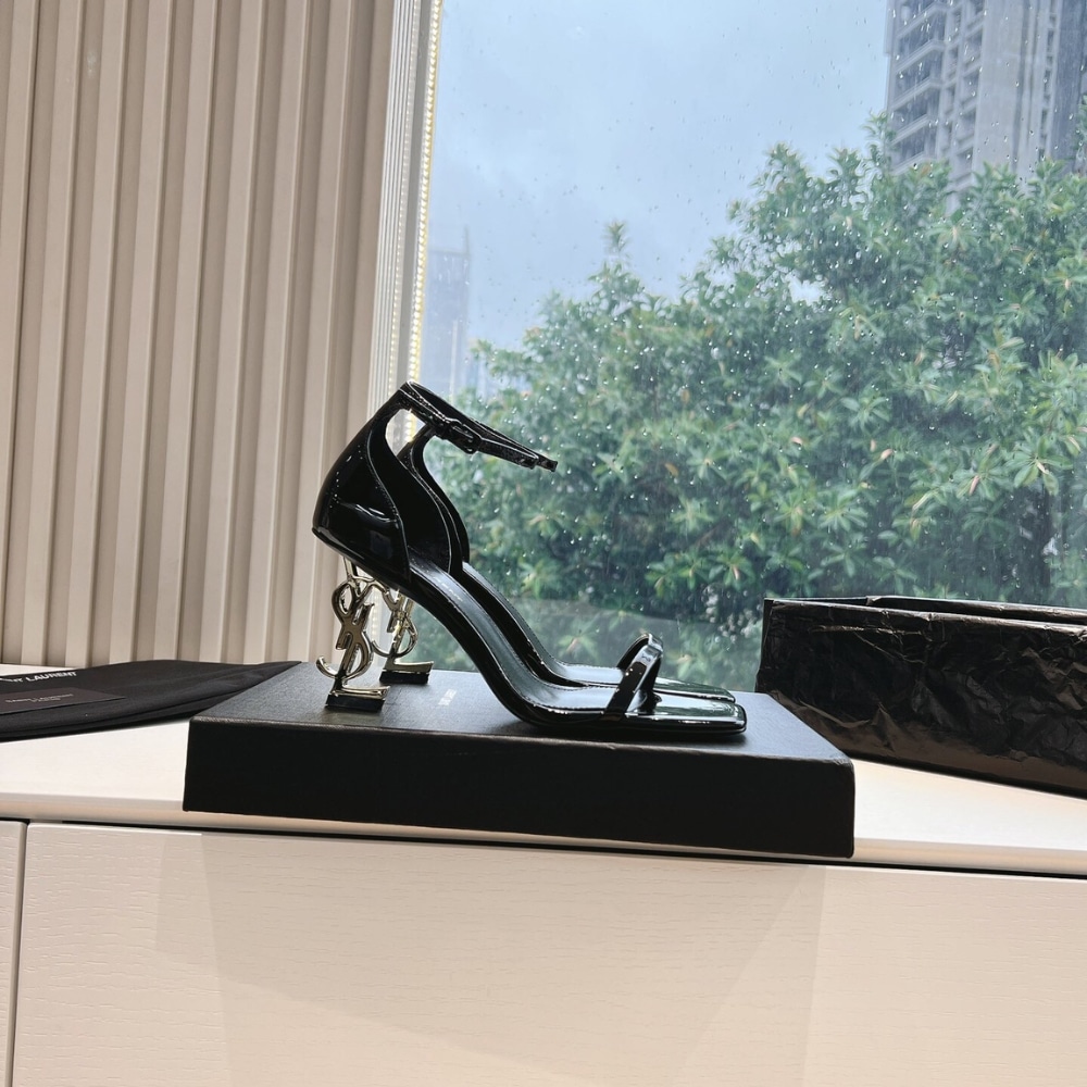 Saint Laurent Opyum Sandals In Black 5576620Npkk1000