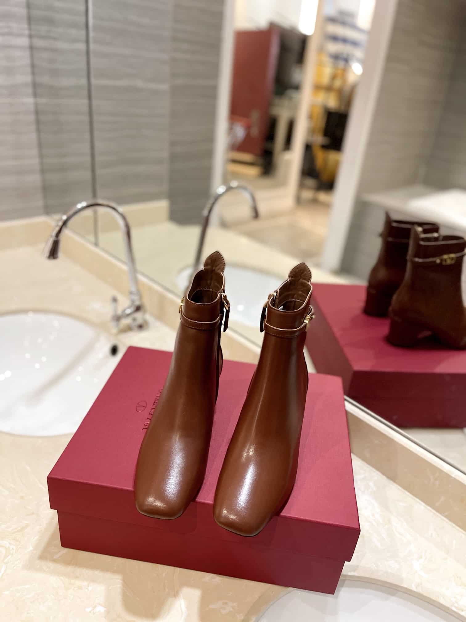 Valentino Garavani Tan Go Ankle Boot In Calfskin Leather Brown