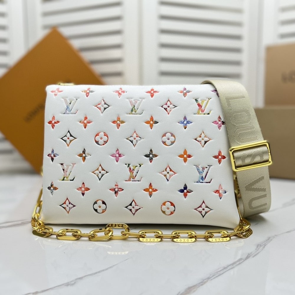 Louis Vuitton Coussin PM Multicolor Flower White 26Cm M21209