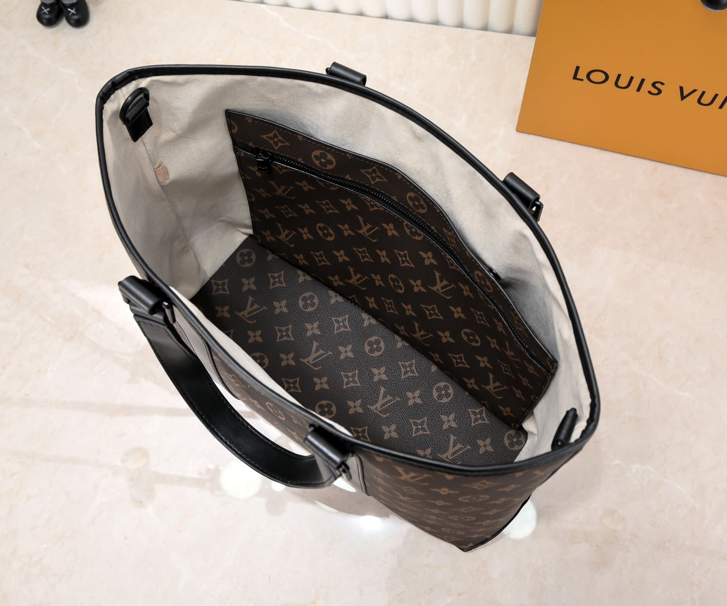 Louis Vuitton Week-End Tote