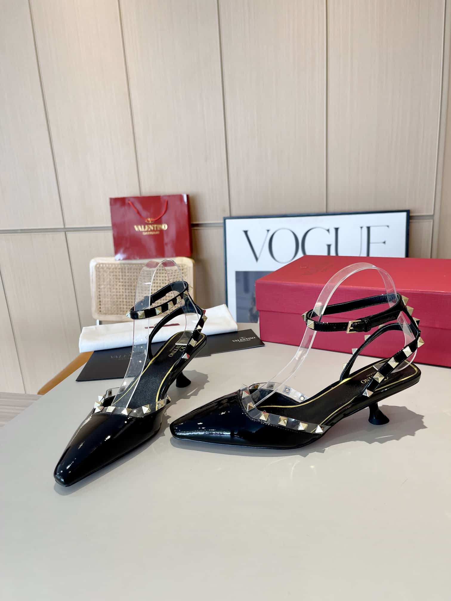 Valentino Garavani Rockstud Couture Pumps Black