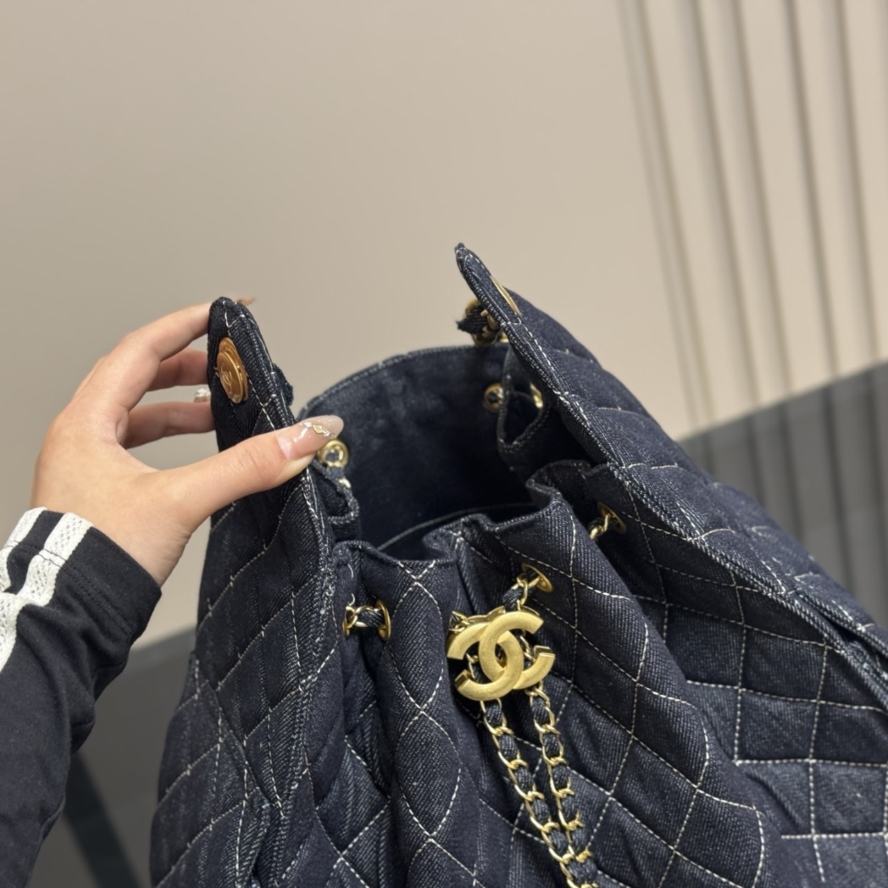 Chanel 25 Medium Handbag Washed Denim Dark Blue 34cm