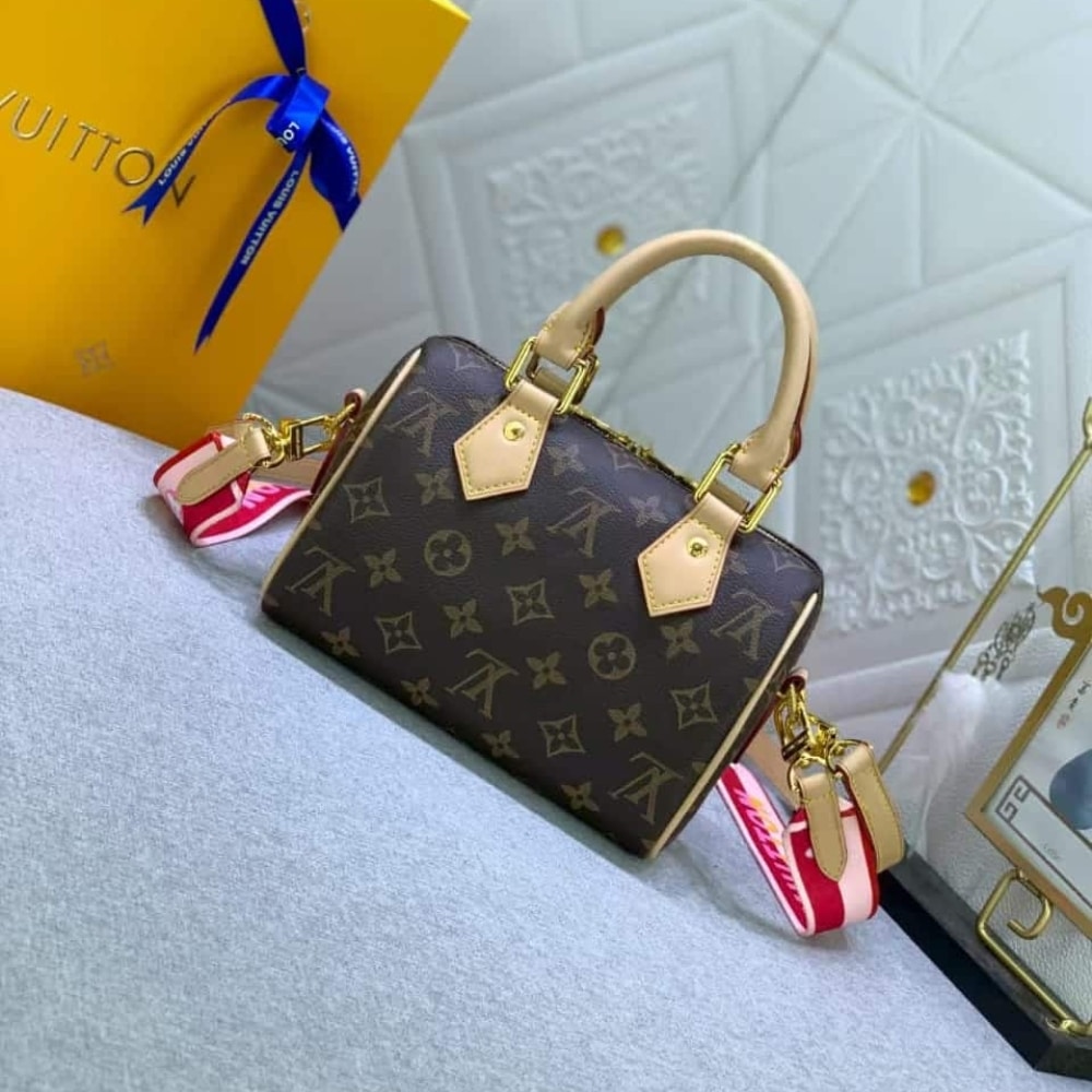 Louis Vuitton Speedy Bandoulière 20 Fuchsia Red 20Cm M45948