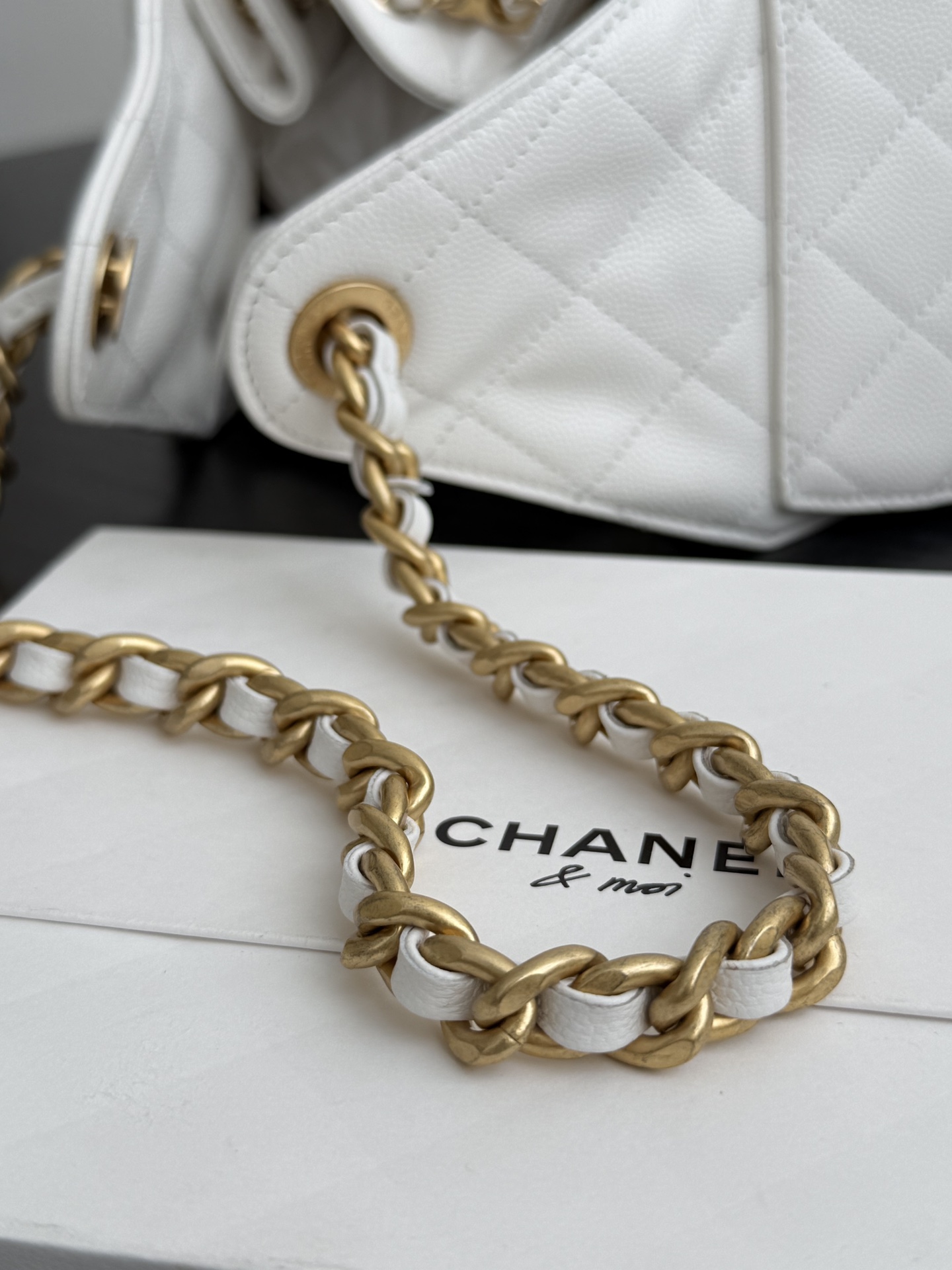 Chanel Spring-Summer 2025 Handbag Grained Calfskin & Gold-Tone Metal White 30Cm/ 11.8In