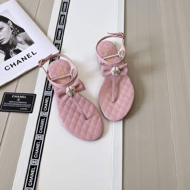 Chanel Pink Quilted Leather With White Camellia Cc Logo Bow Thong Sandals