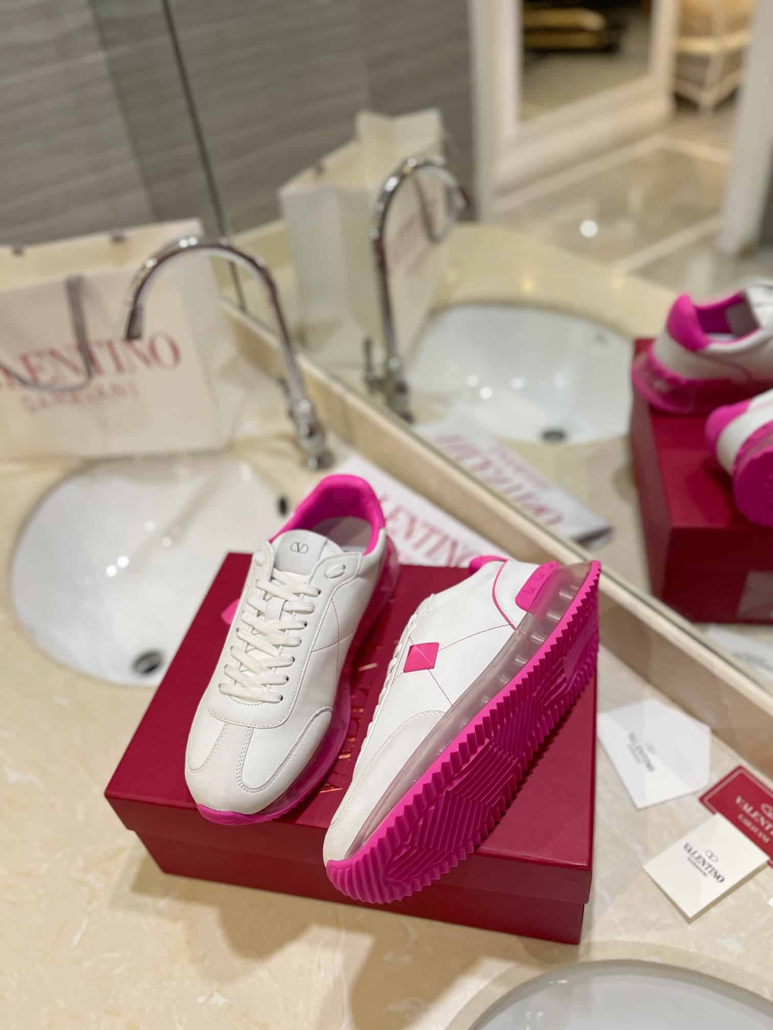 Valentino Garavani Stud Around Low Top Calfskin And Nappa Leather Sneaker Pink