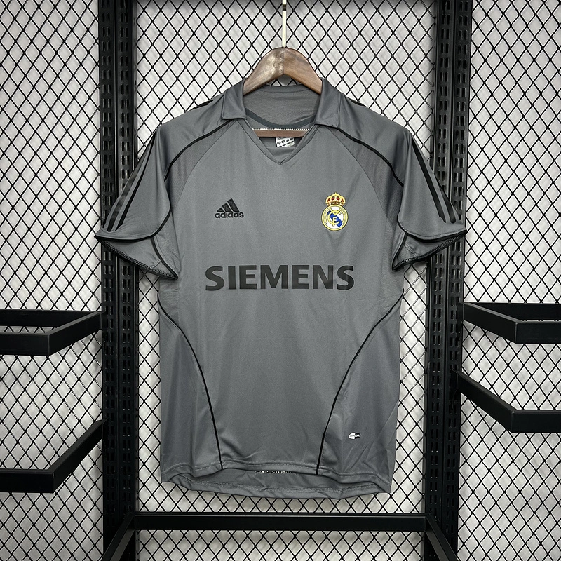 Retro 2005-06 Real Madrid 2 away Football jersey retro