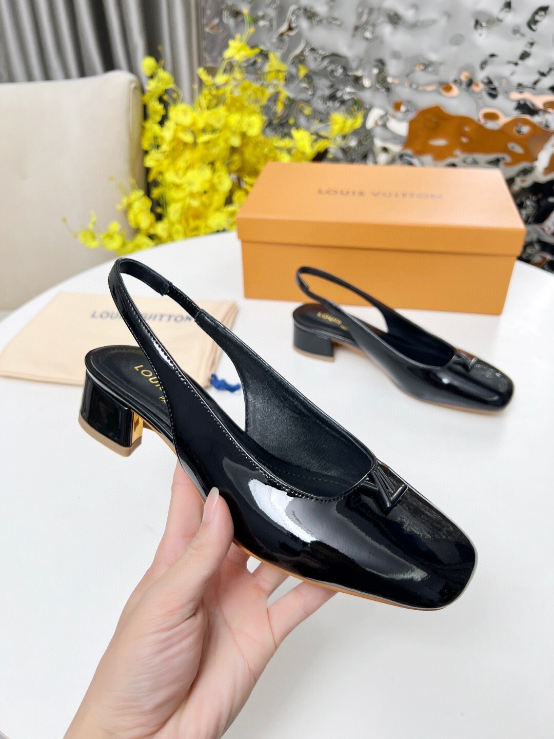 Louis Vuitton Madeleine Slingback Black Patent Leather Pumps 3.5cm