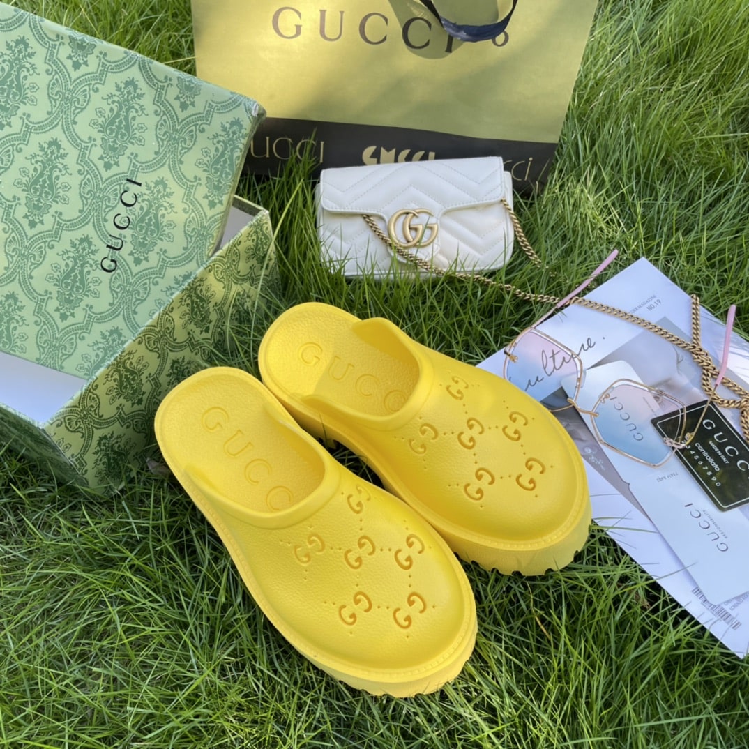 Gucci Men’S Slip On Sandal Yellow Gg Rubber