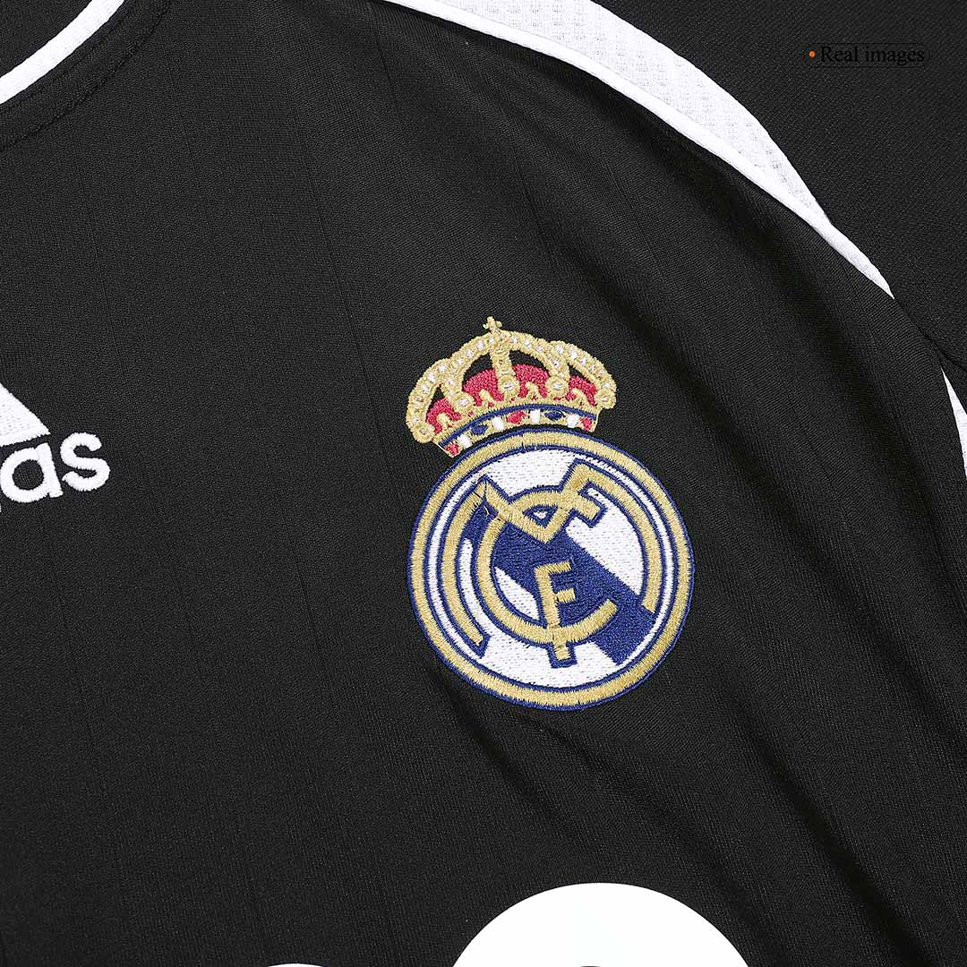 Real Madrid 2006/07 Away Retro Football Jersey