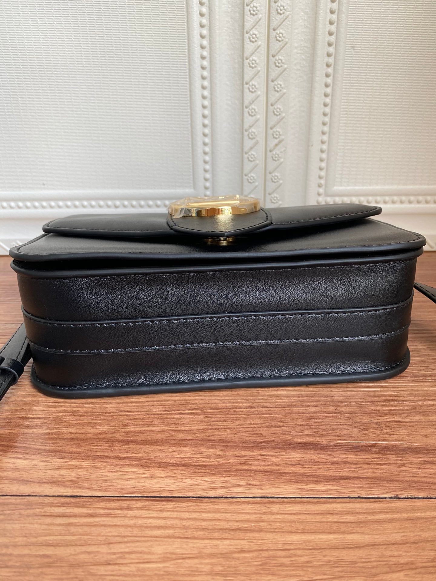 Louis Vuitton Pont 9 23Cm