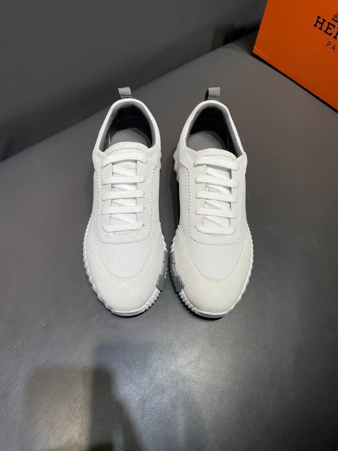 HERMES BOUNCING SNEAKER BEIGE