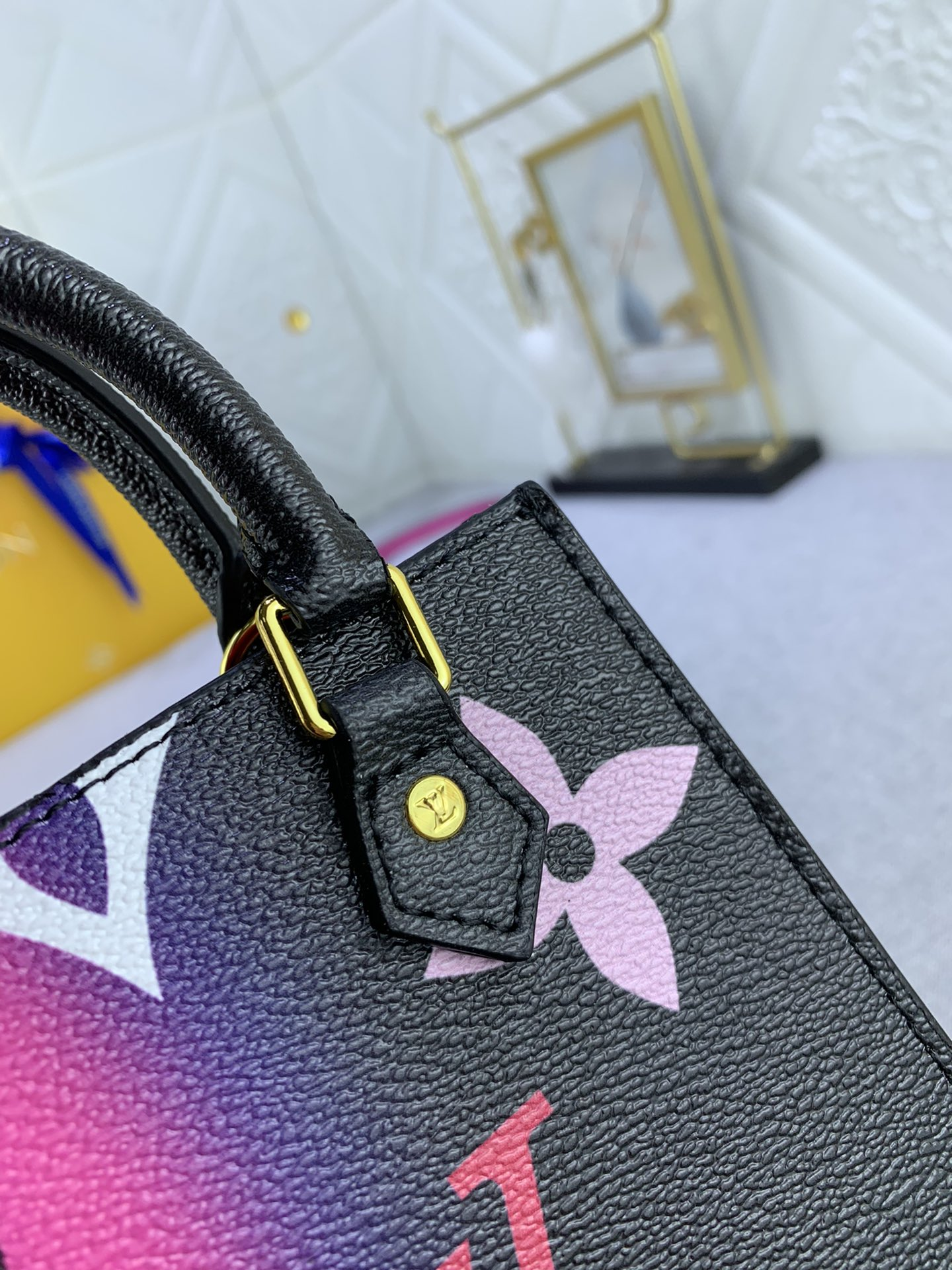 Louis Vuitton Petit Sac Plat Monogram Black And Pink 17Cm