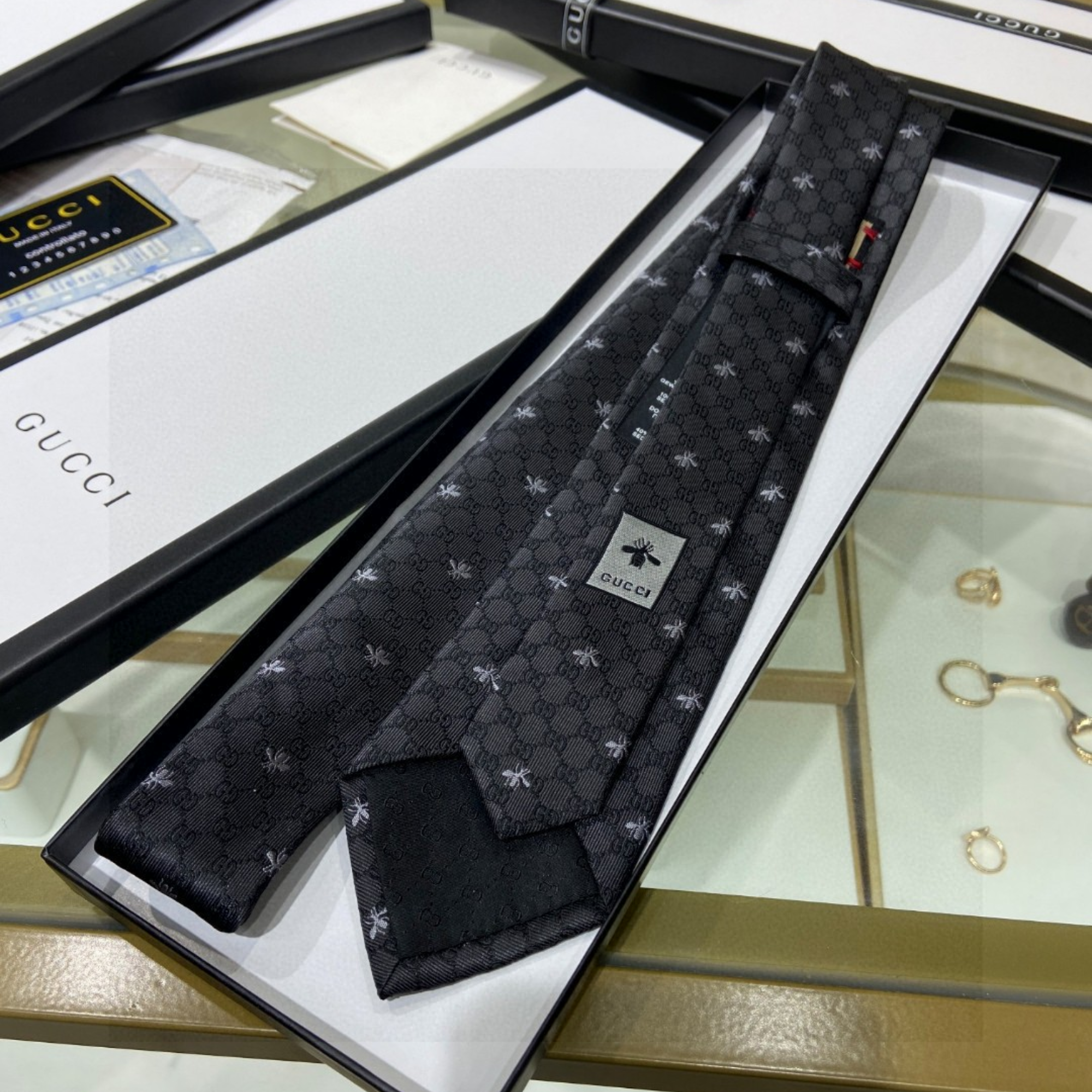 Gucci Black Necktie Versatile Silk Tie For Men