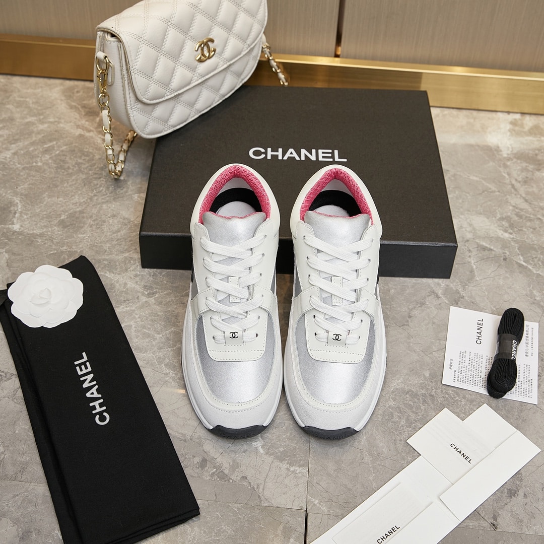 Chanel Suede And Leather Cc Low Top Sneakers White Pink