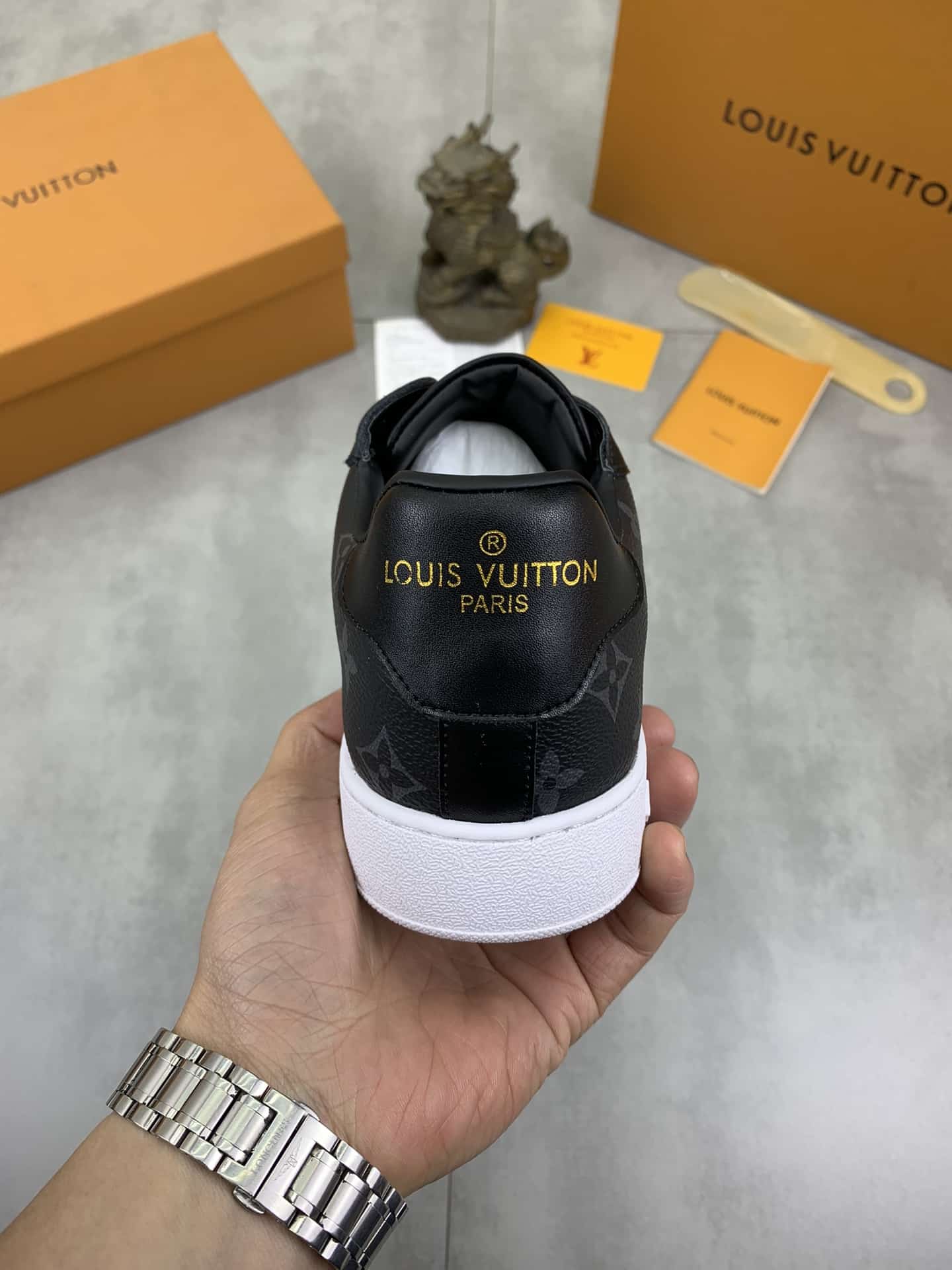 Louis Vuitton Sneaker Monogram Pattern In Black