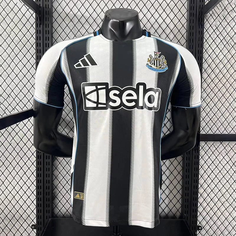 Player 2025-26 Newcastle United Home Football jersey