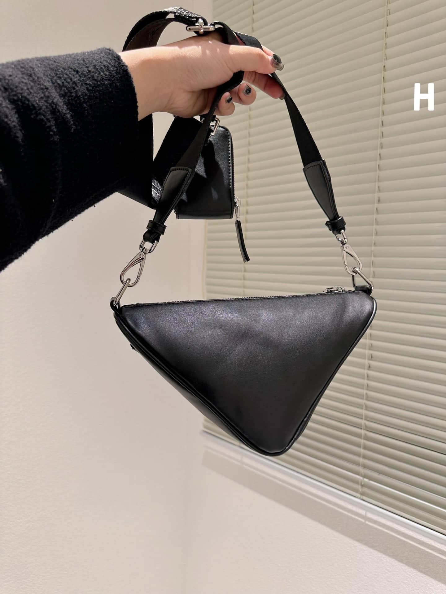 Prada Triangle Leather Mini Bag Black 27Cm
