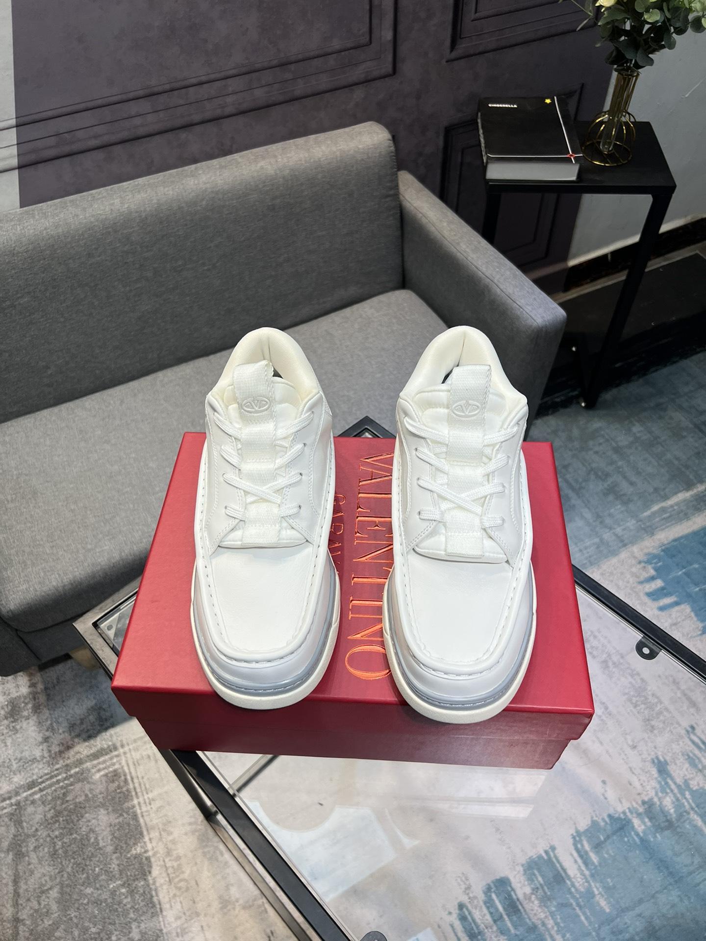 Valentino Garavani Sneaker