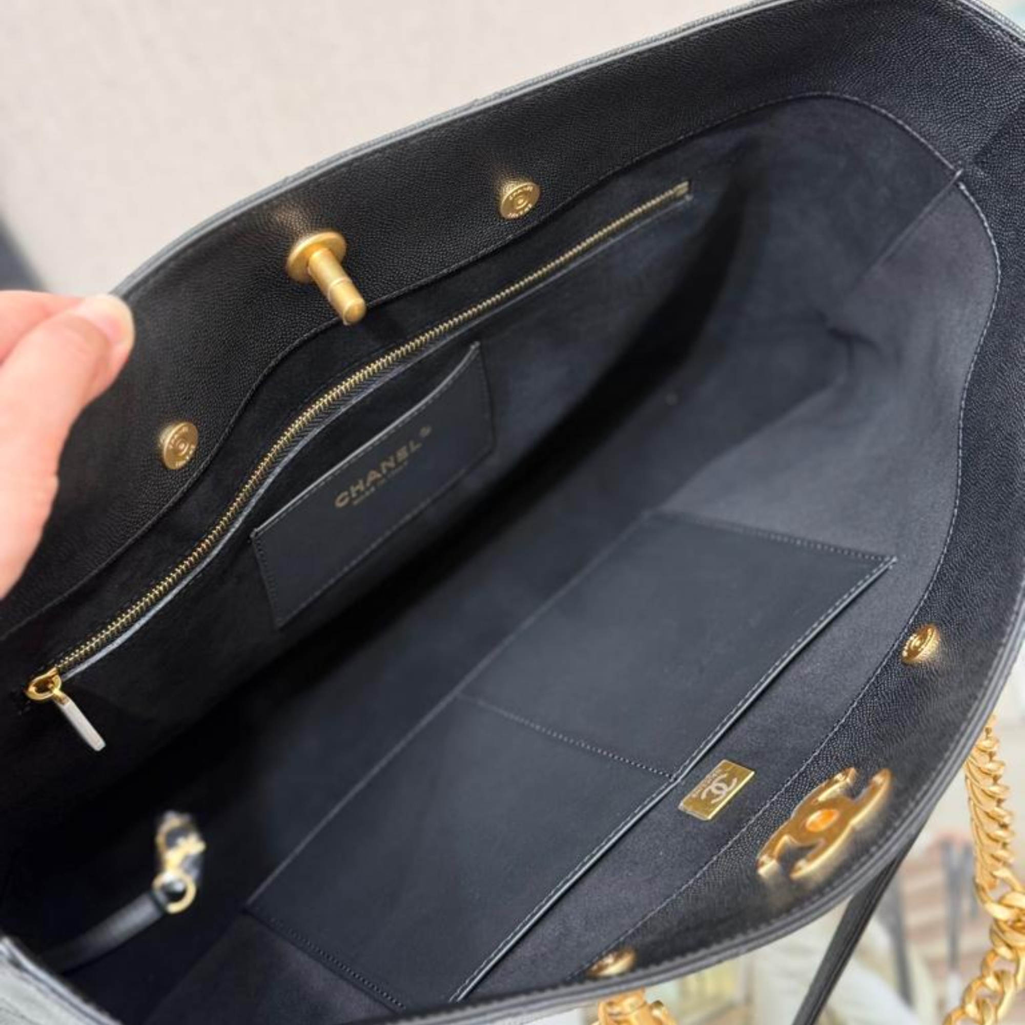 Chanel Classic Black Quilted Tote 42cm/16.5in