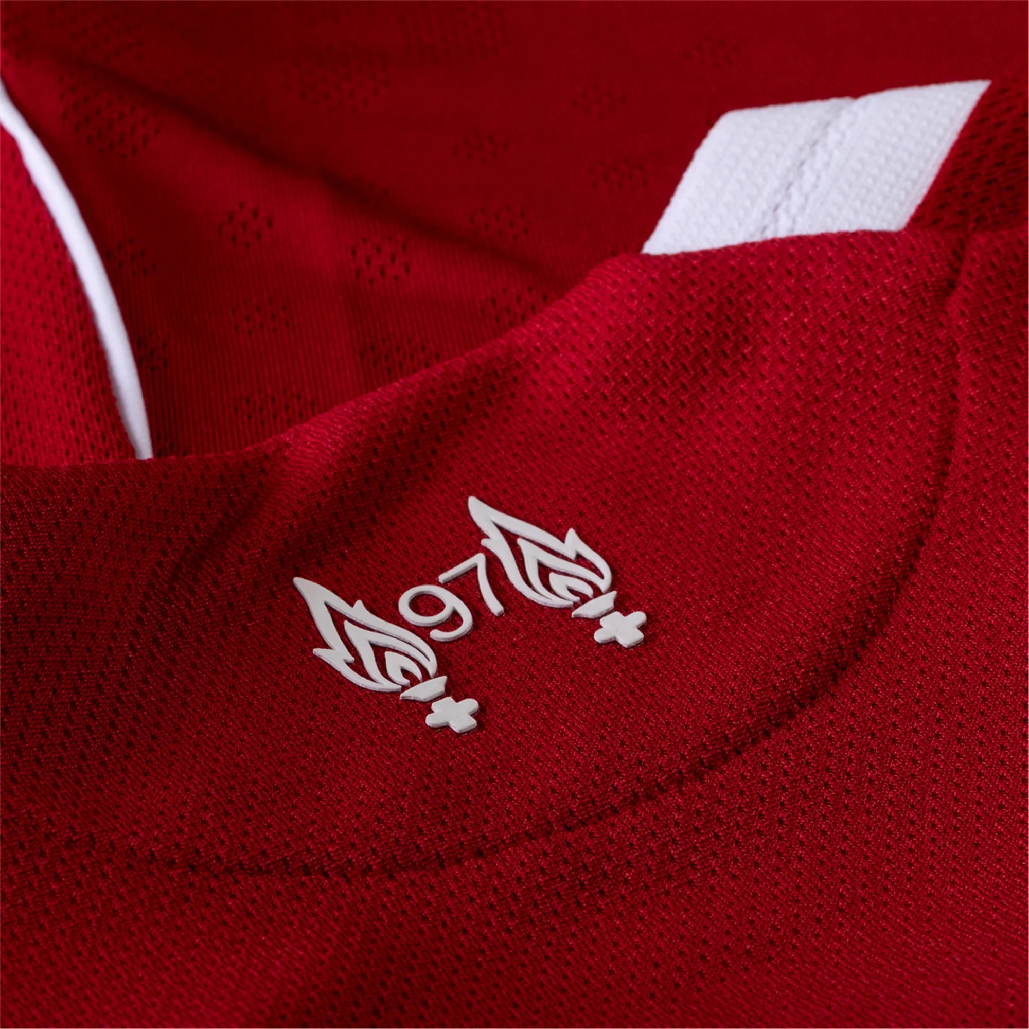 adidas Men's Liverpool FC Authentic Mohamed Salah Home Jersey 25/26 w/ EPL + NRFR Patches (Strawberry Red)