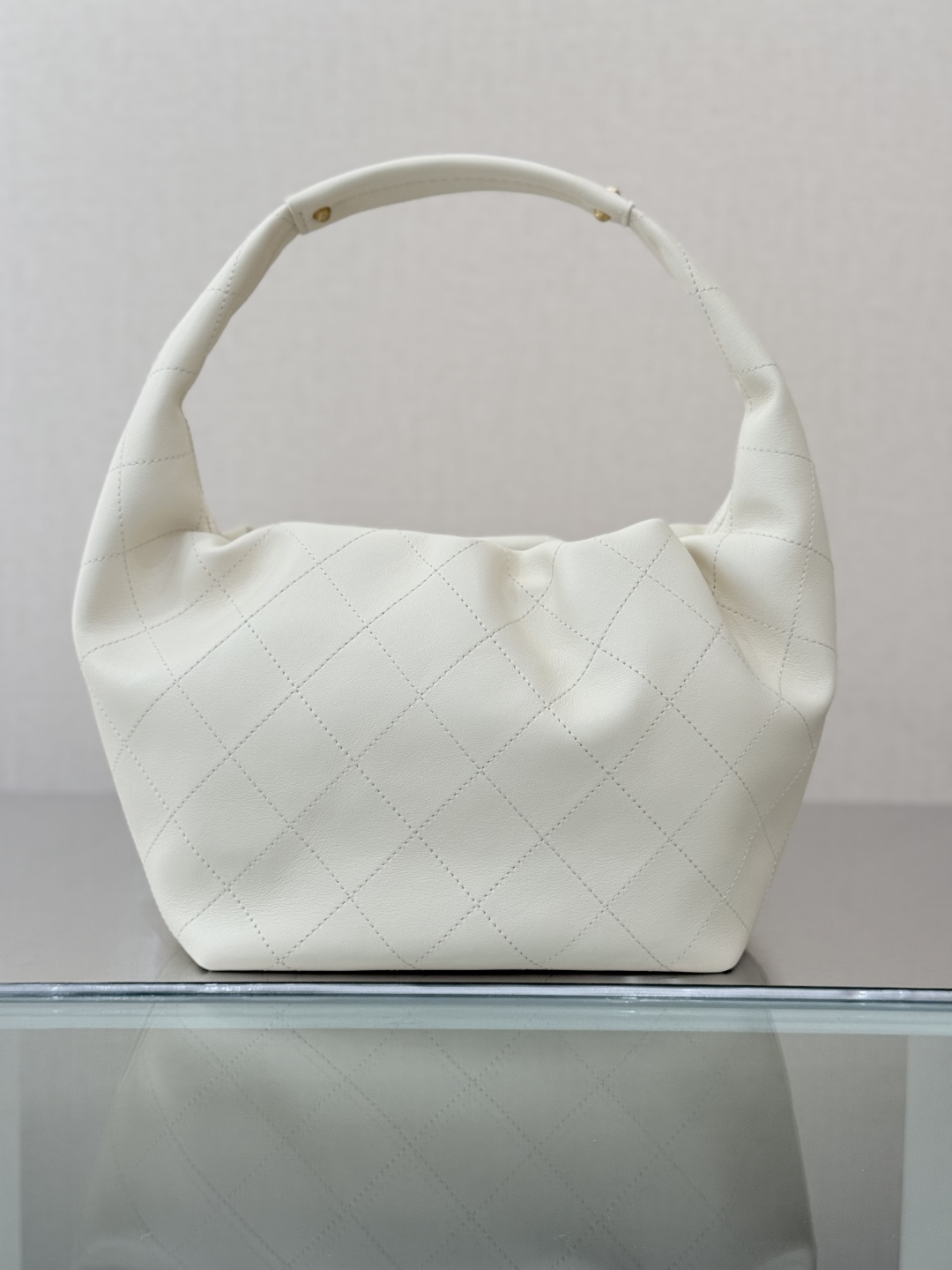 Medium Handbag