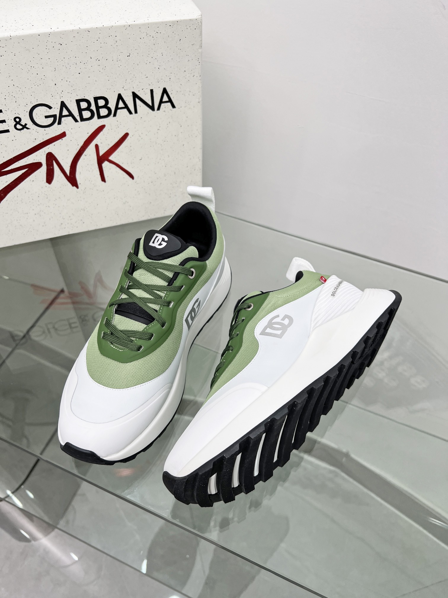 DOLCE & GABBANA Mixed-material sneakers