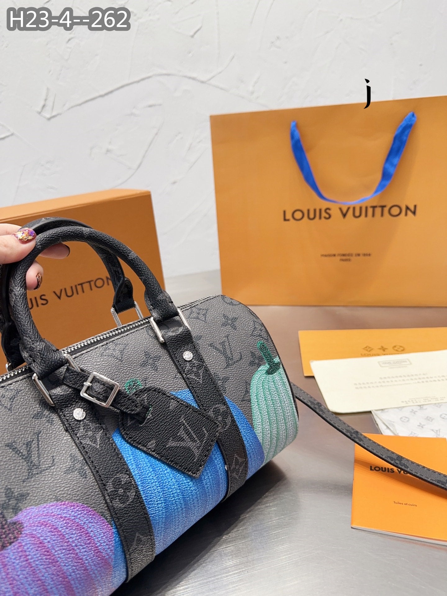 Louis Vuitton X Yayoi Kusama Keepall 25 Pumpkin Print M46437