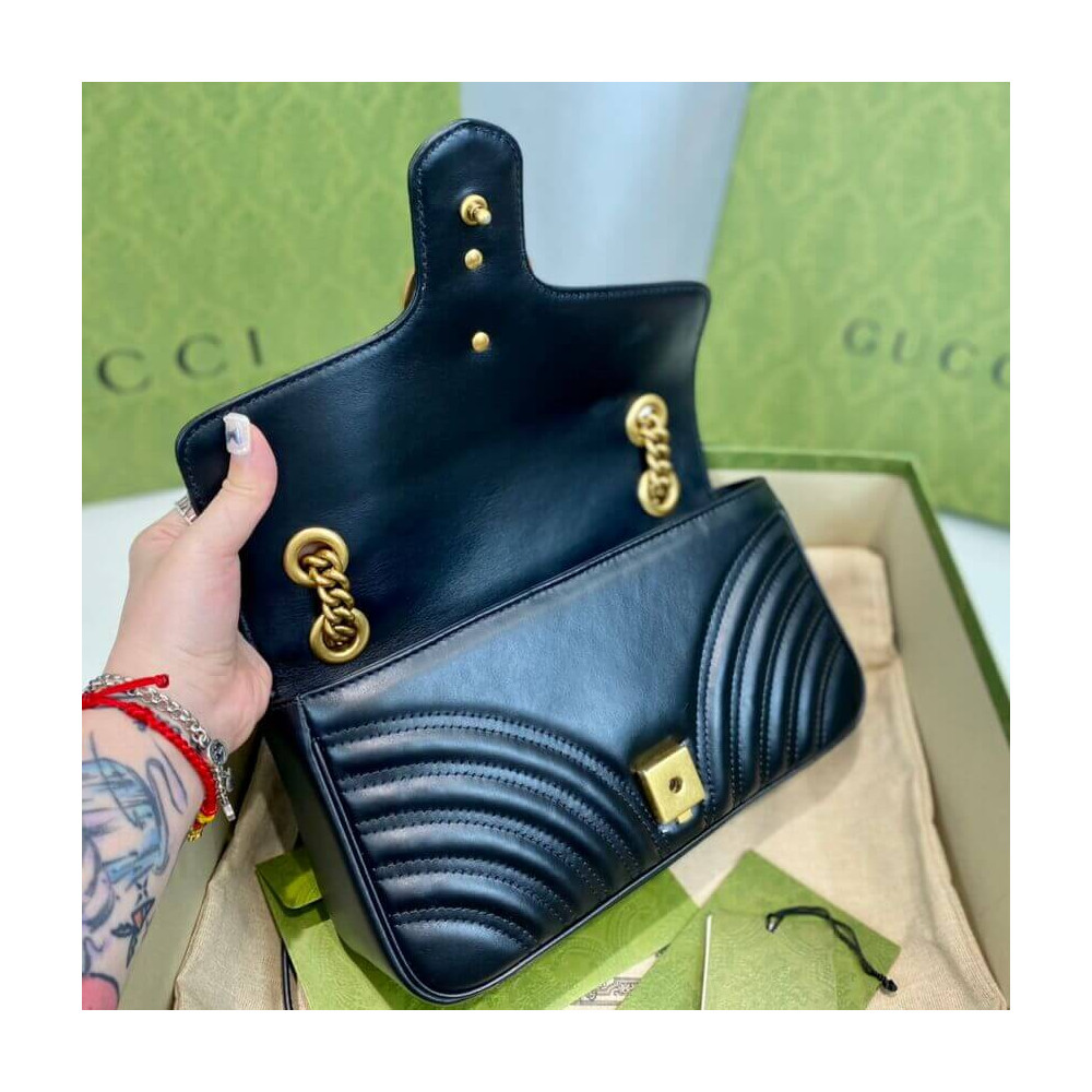 Gucci GG Marmont Matelasse Chevron Leather Small Shoulder Bag Black