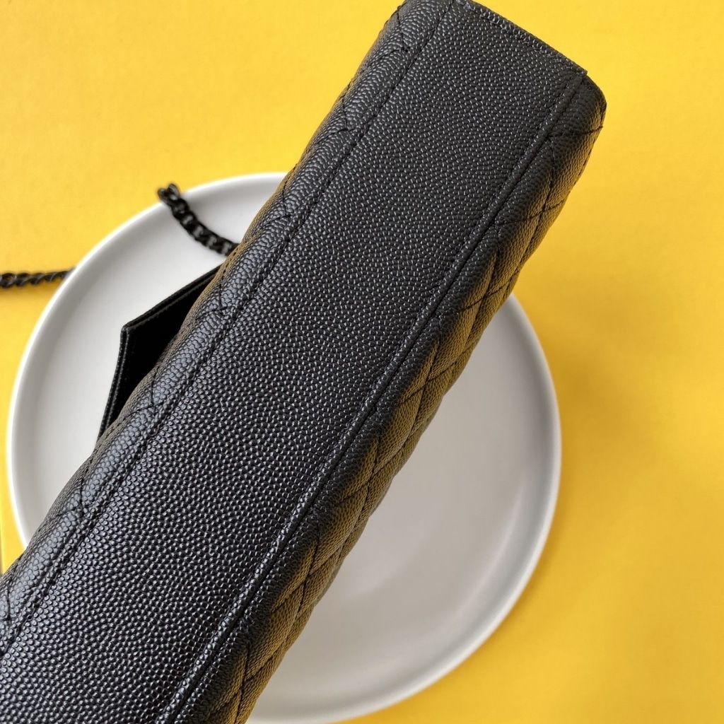 Saint Laurent Envelope Medium In Quilted Grain De Poudre Embossed Leather Black Noir 24cm 600185BOW981000