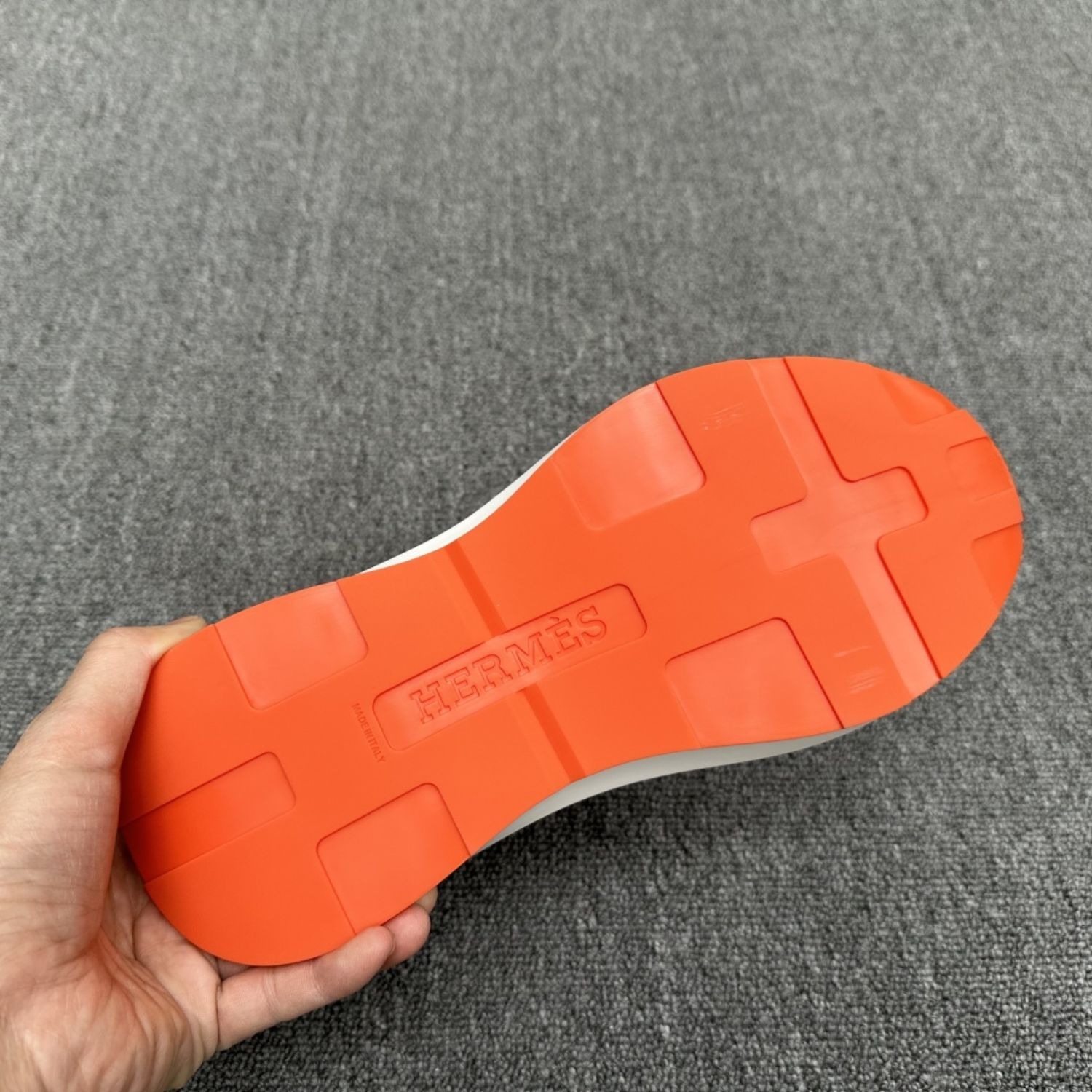 HERMES KATANA SNEAKER GRIS SILEX