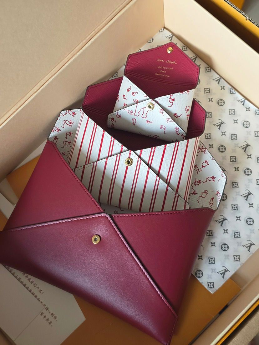 Louis Vuitton Kirigami Pochette M25760