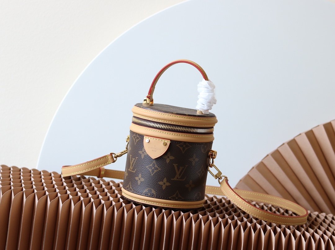 Louis Vuitton M82952 Nano Cannes