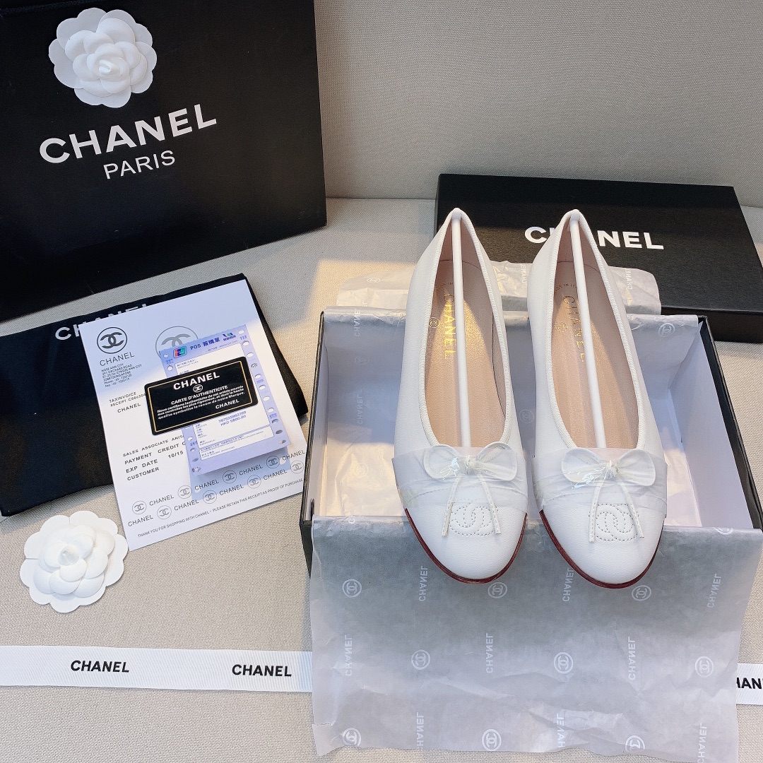 Chanel Classic Women’S Ballet White Sandals